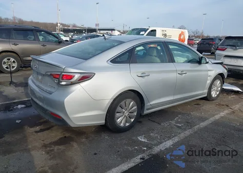 2017 Hyundai Sonata Hybrid Se from USA, damaged, VIN KMHE24L18HA058239